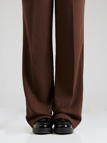 NLY by Nelly Loose fit Pants in Brown