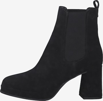 TAMARIS Chelsea boots in Black