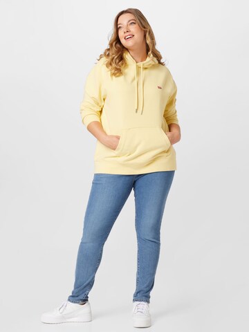 Levi's® Plus Sweatshirt 'Standard Hoodie' i gul