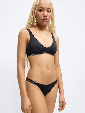 Calvin Klein Swimwear Dół bikini w kolorze czarny: przód