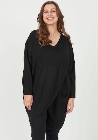 Pont Neuf Sweater in Black: front