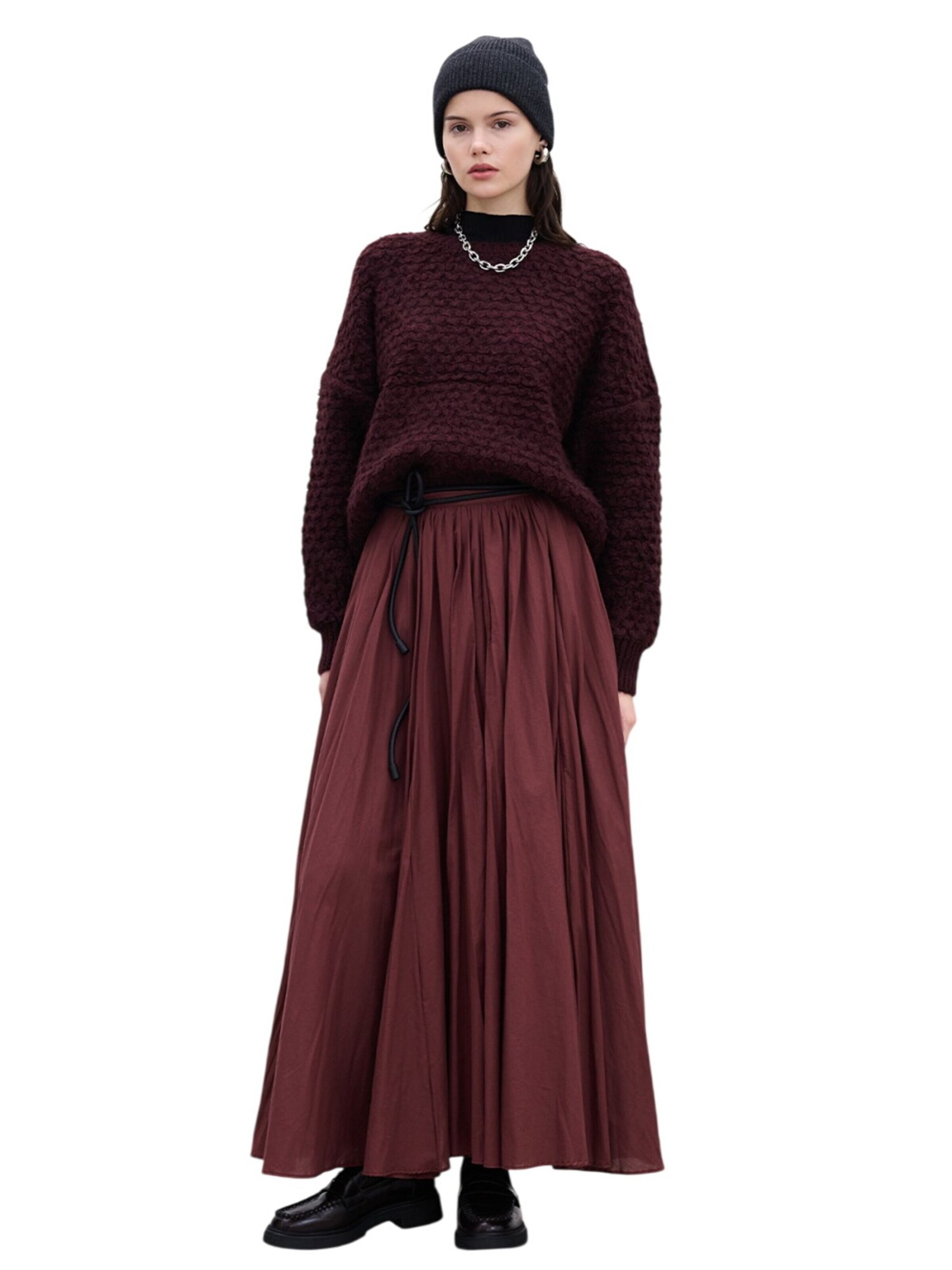 MANUKA Skirt in Red: front
