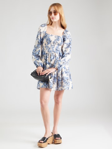 & Other Stories Kleid in Beige
