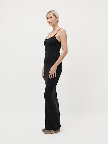 Rochie 'Corin' de la LeGer by Lena Gercke pe negru