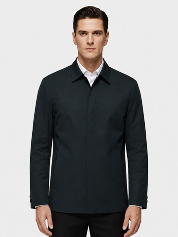 ALLTHEMEN Between-Season Jacket 'Wolkenzug' in Green: front