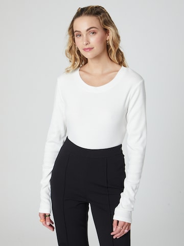 florence by mills exclusive for ABOUT YOU Shirt 'Birch' in White: front