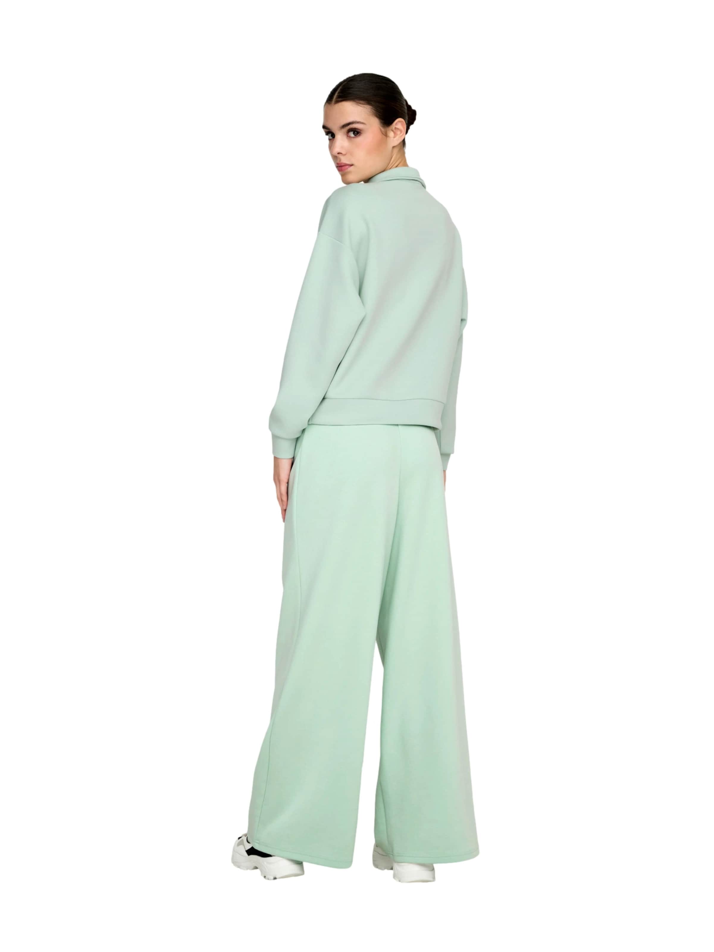 Sweat-shirt 'Lounge Life' ONLY PLAY en vert