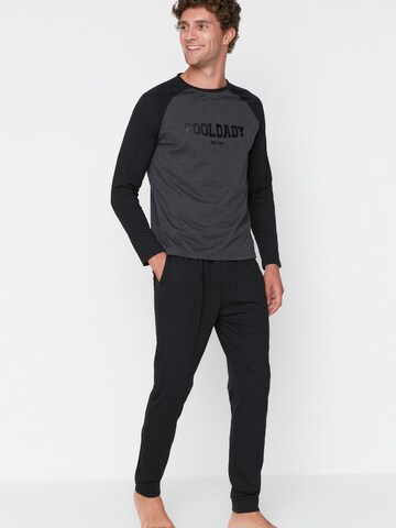 Pyjama long Trendyol en noir