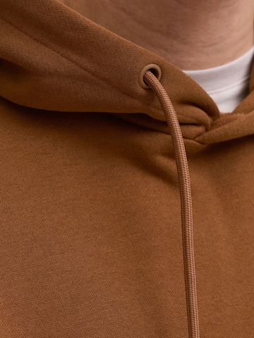 Pullover '12208157' di JACK & JONES in marrone