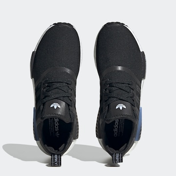 Sneaker bassa 'Nmd_R1' di ADIDAS ORIGINALS in nero