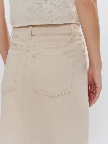 millane Skirt in Beige