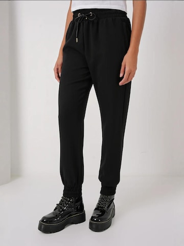 Bigdart Tapered Broek in Zwart: voorkant