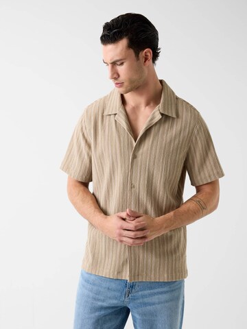 GUESS Regular fit Button Up Shirt in Beige: front