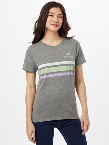 T-shirt HOLLISTER en gris : devant