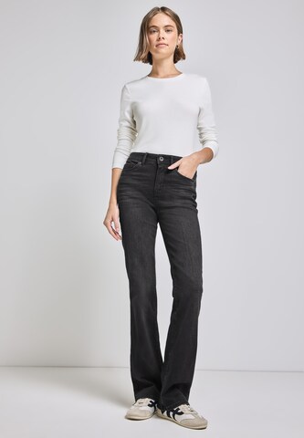 STREET ONE Flared Jeans in Schwarz