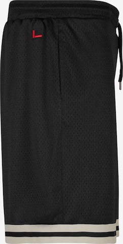 regular Pantaloni ' FM241-014-2 ' di FUBU in nero