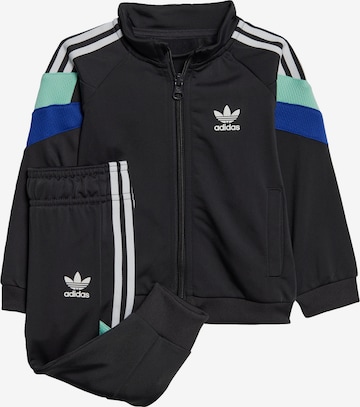 ADIDAS ORIGINALS Sweatsuit 'Rekive' in Black: front