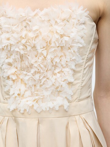 smėlio Elisabetta Franchi Kokteilinė suknelė