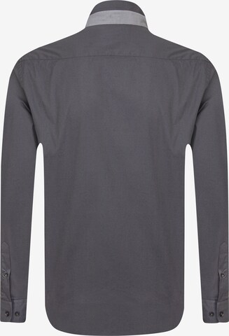 Coupe regular Chemise 'Chad' Sir Raymond Tailor en gris