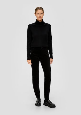 s.Oliver Slim fit Trousers in Black
