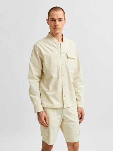 SELECTED HOMME Tussenjas in Wit: voorkant