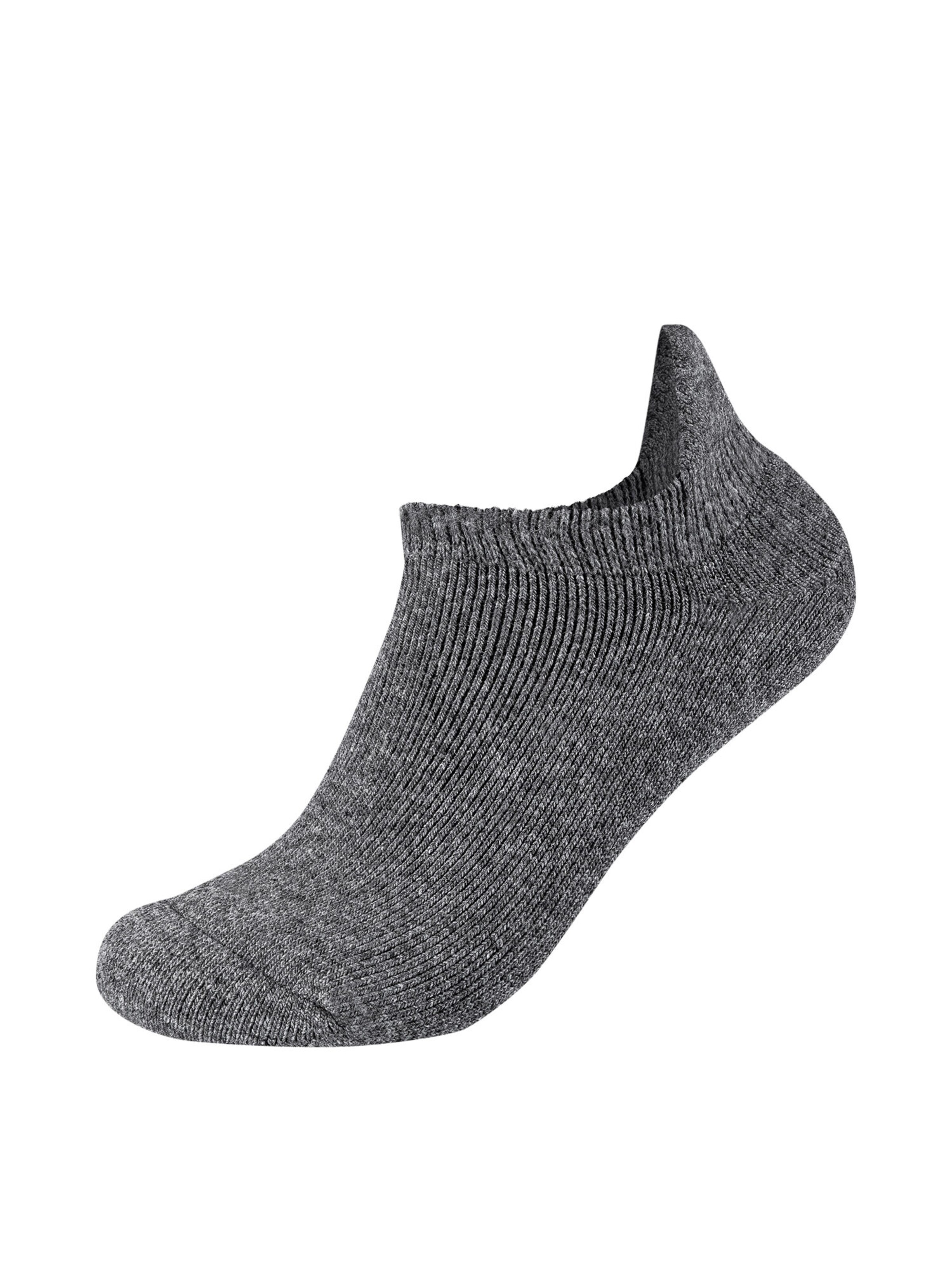 Chaussure basse camano en gris