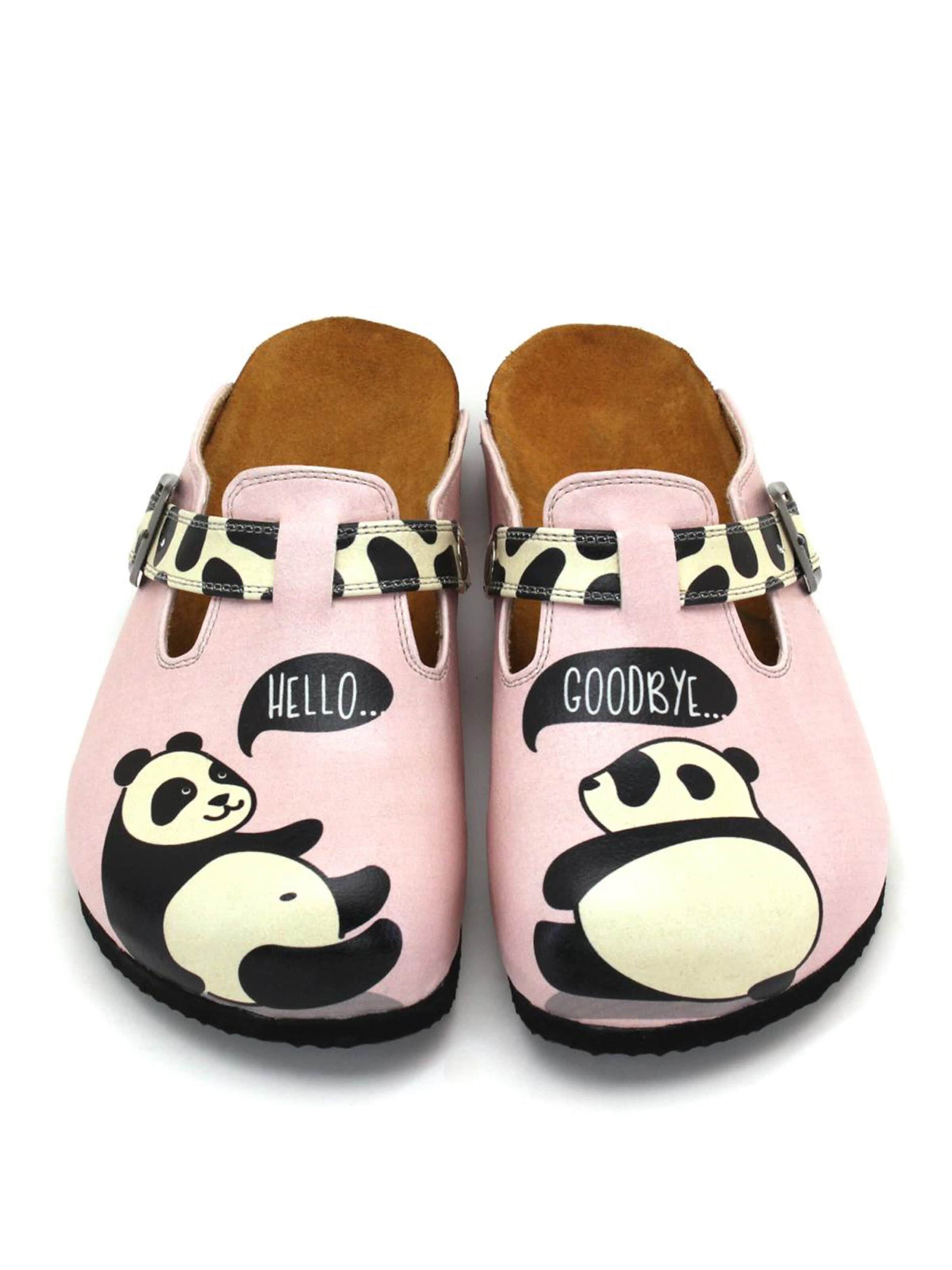 GobyKlompe 'Women Calceo Pink Clogs WCAL5446 with panda design' - roza boja