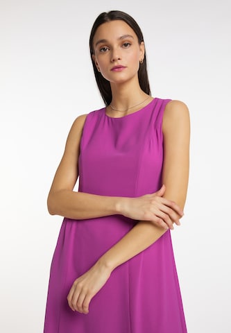 Rochie de cocktail de la Usha pe roz