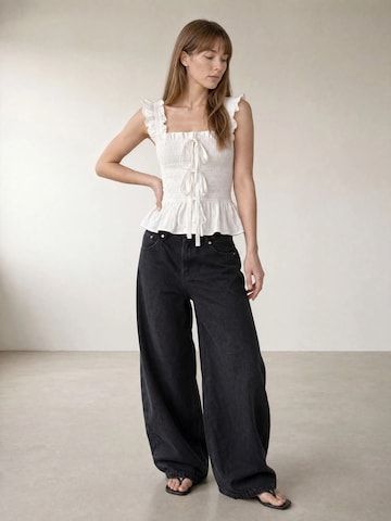 ARMIETop 'The Emma Smock Bow Top' - bijela boja