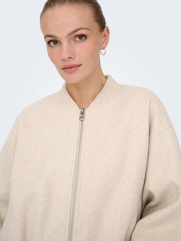 Veste mi-saison 'ONLELBA' ONLY en beige