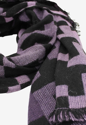 Leslii Scarf in Purple