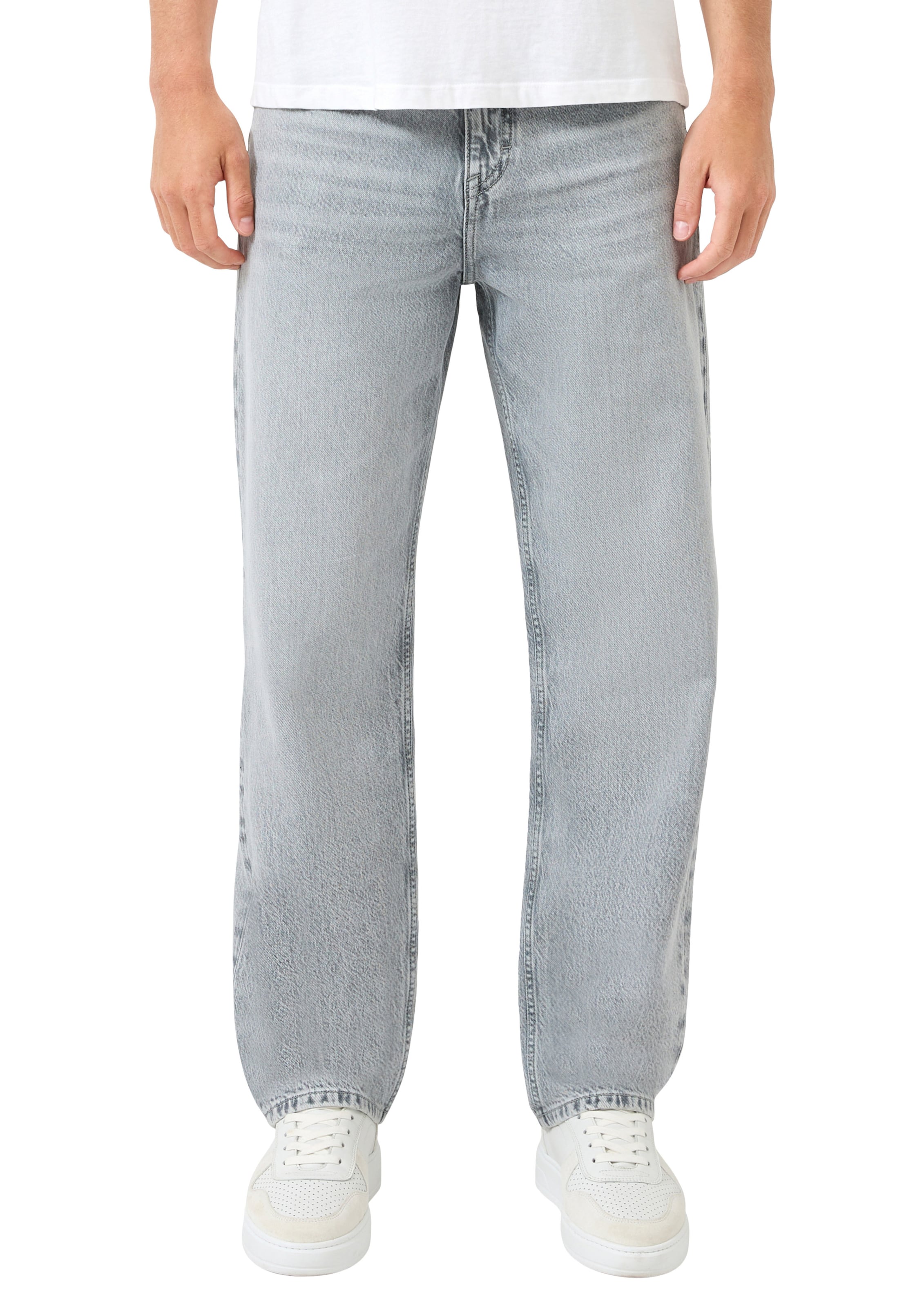 QS Regular Jeans in Grau: Vorderseite