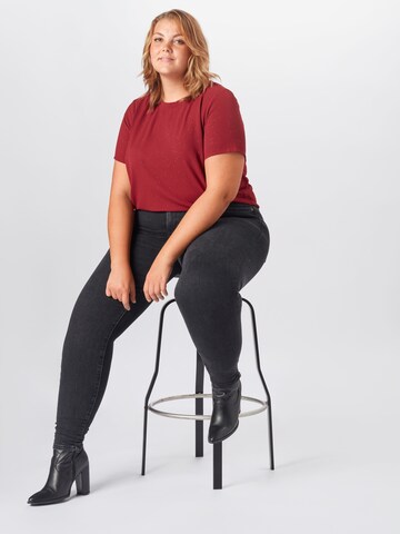 Vero Moda Curve - Camisa em vermelho