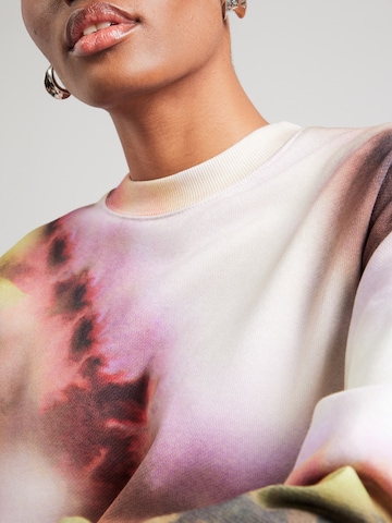 TOPSHOP Sweatshirt 'CINDY' in Pink