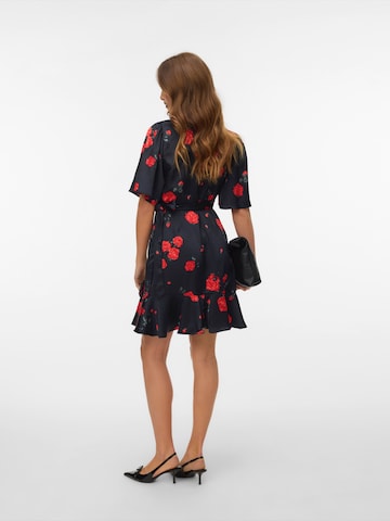 VERO MODA Платье в Черный