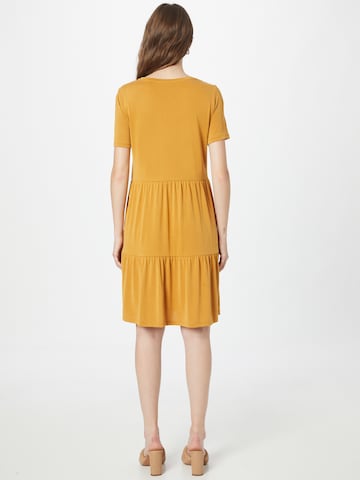 Robe VERO MODA en jaune