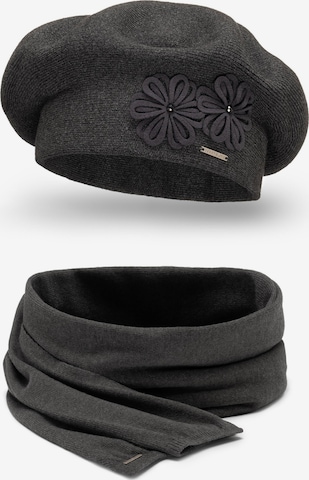Vivisence Beanie '7007 Set' in Grey: front