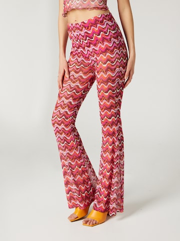 Hoermanseder x About You Trousers 'Lynn' in Pink: front