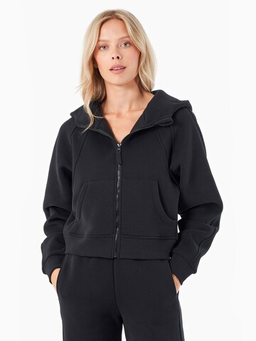 Organication Sweatjacke in Schwarz: Vorderseite