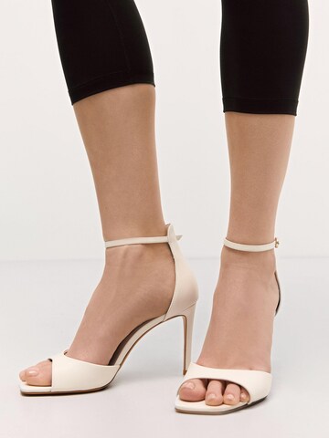 Estro Sandale '2017-19'‌‌‌‌‌‌‌‌ in Weiß