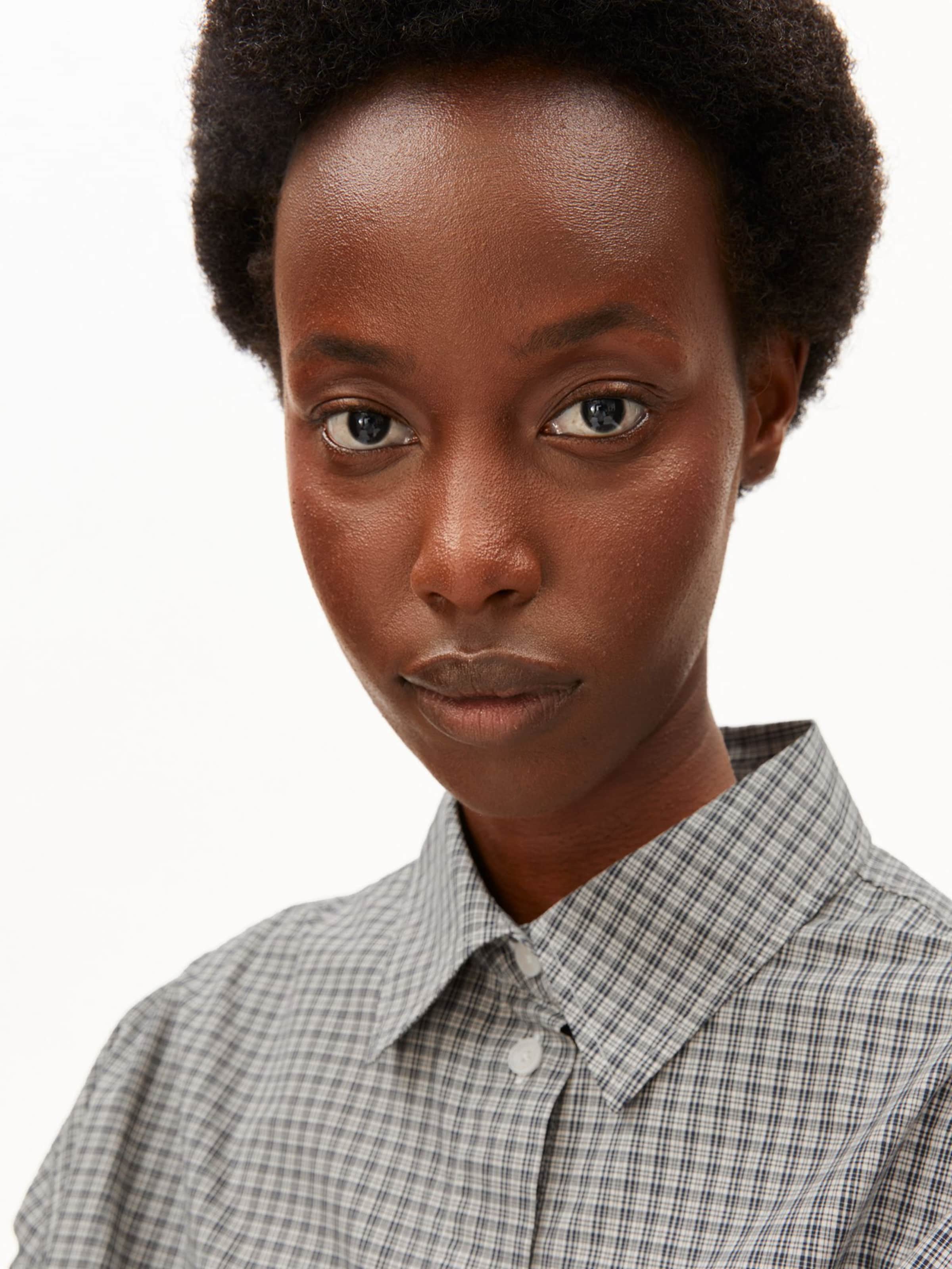 ARMEDANGELS Blouse in Grijs