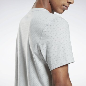 Reebok Performance Shirt in Grey