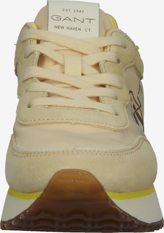 Baskets basses GANT en jaune