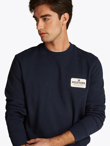 TOMMY HILFIGER - Sudadera en azul