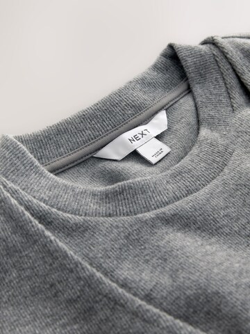 Next Set: Strickjacke und Top in Grau