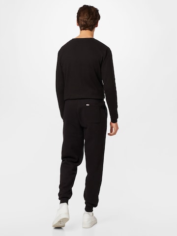 Tommy Jeans Tapered Broek in Zwart