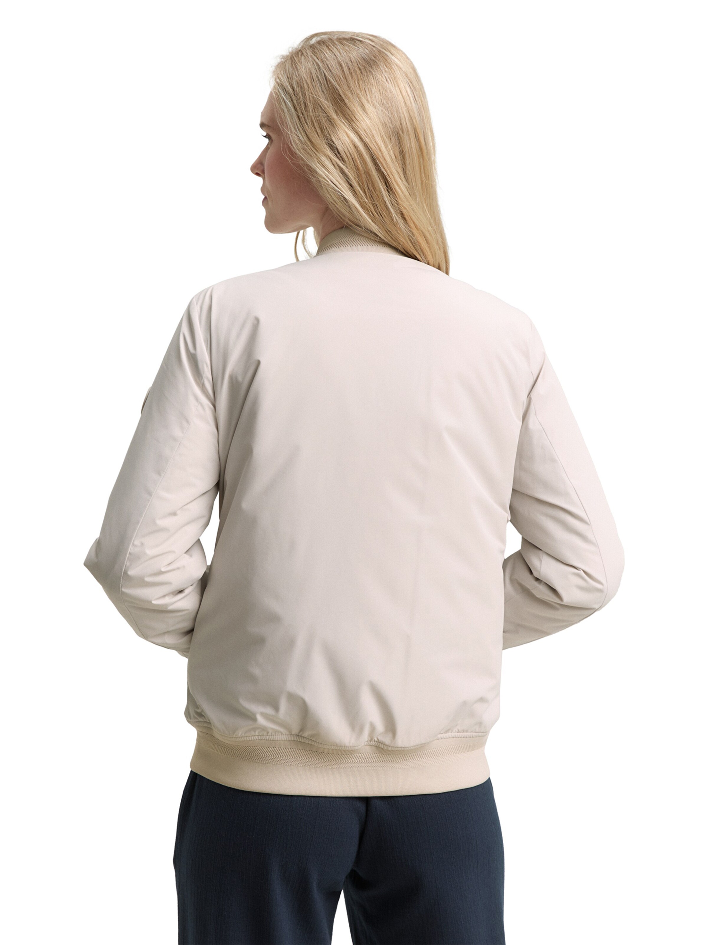 TOM TAILOR Φθινοπωρινό και ανοιξιάτικο μπουφάν σε μπεζ