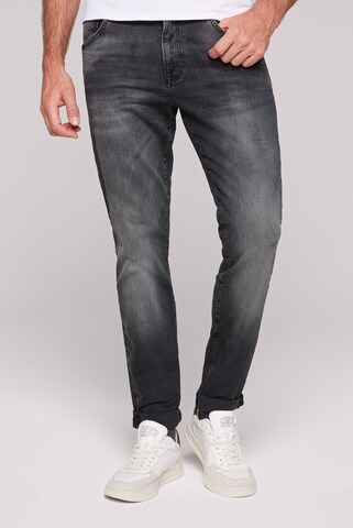 CAMP DAVID Regular Jeans in Black: front