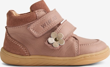 WHEAT Wandelschoen 'Barry' in Roze: voorkant