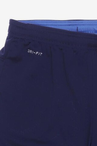 NIKE Shorts 33 in Blau